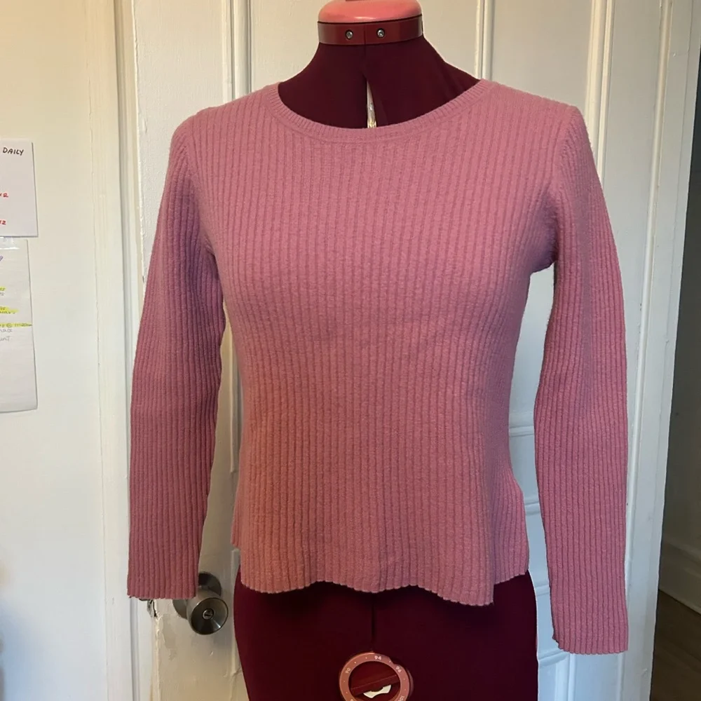 Vintage Pink Ribbed Wool Knit Sweater - Picture 2 of 5